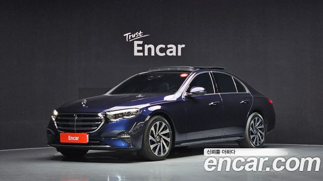 Mercedes-Benz E-Class 2024 — photo 1