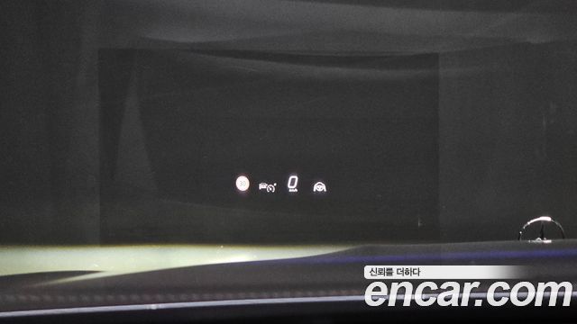 Mercedes-Benz E-Class 2024 — photo 32
