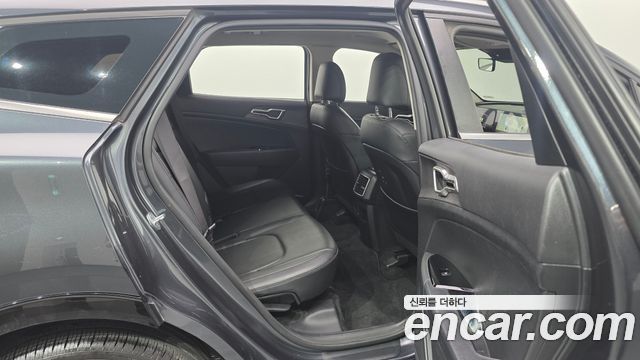 Kia Sportage 2022 — photo 22