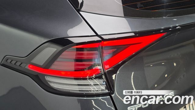 Kia Sportage 2022 — photo 9