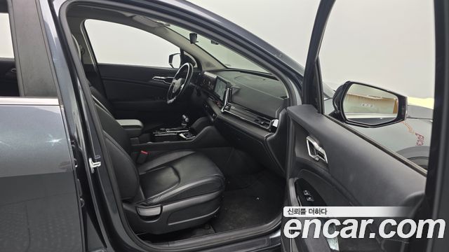 Kia Sportage 2022 — photo 16
