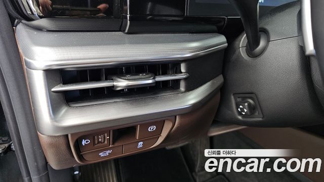 Hyundai Grandeur 2023 — photo 27