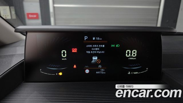 Hyundai Staria 2022 — photo 11