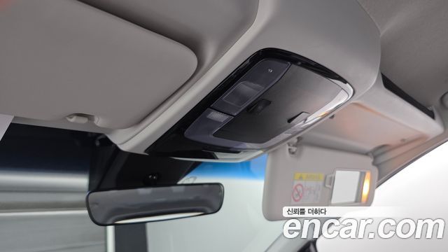 Hyundai Staria 2022 — photo 26