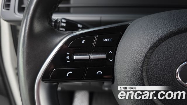 Hyundai Staria 2022 — photo 29