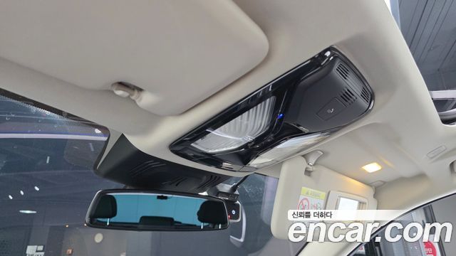BMW X5 2022 — photo 28