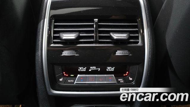 BMW X5 2022 — photo 30