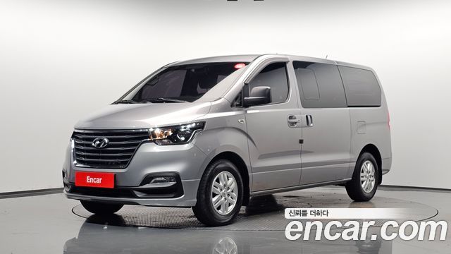 Hyundai Starex 2020 — photo 1