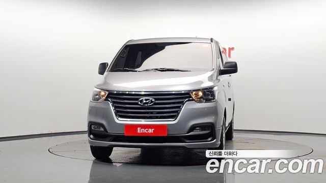Hyundai Starex 2020 — photo 3