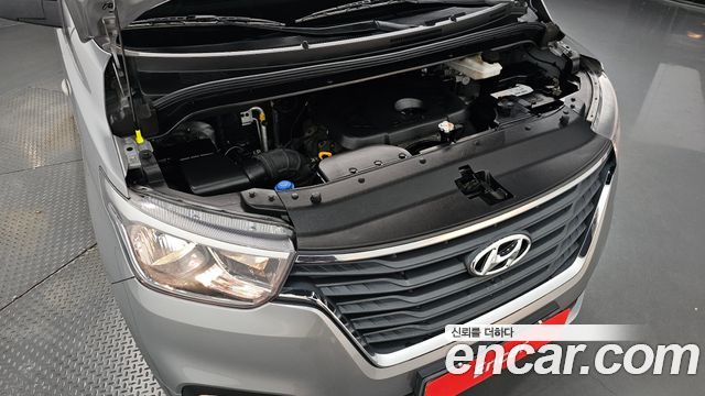 Hyundai Starex 2020 — photo 6