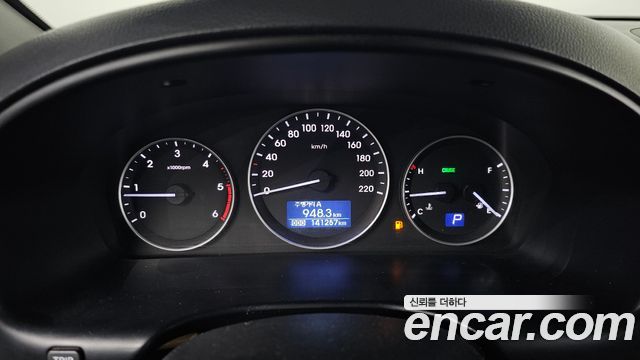 Hyundai Starex 2020 — photo 8