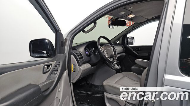 Hyundai Starex 2020 — photo 10