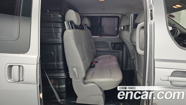 Hyundai Starex 2020 — photo 11