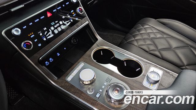 Genesis GV80 2024 — photo 9