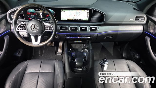 Mercedes-Benz GLS-Class 2021 — photo 10