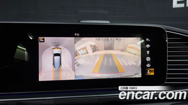 Mercedes-Benz GLS-Class 2021 — photo 20