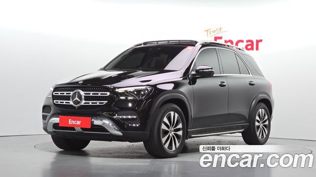 Mercedes-Benz GLE-Class 2023 — photo 1
