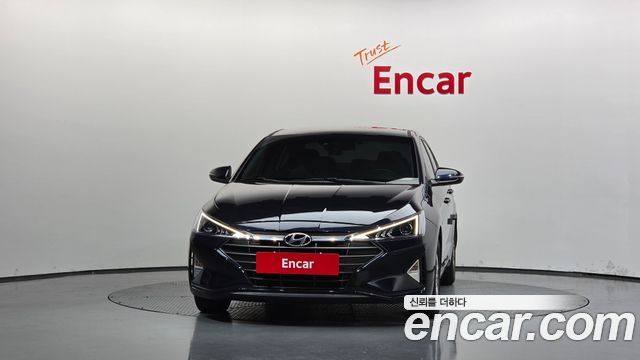 Hyundai AVANTE 2019 — photo 3