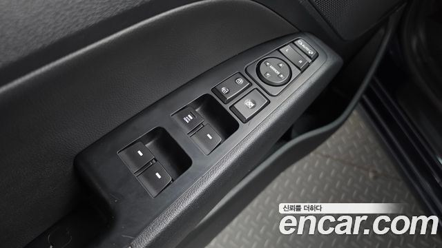 Hyundai AVANTE 2019 — photo 19