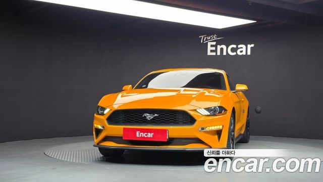 Ford Mustang 2019 — photo 3