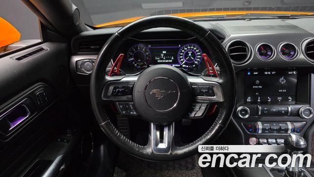 Ford Mustang 2019 — photo 13