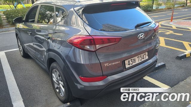 Hyundai Tucson 2016 — photo 3