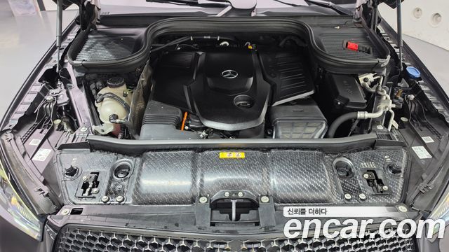 Mercedes-Benz GLE-Class 2023 — photo 6