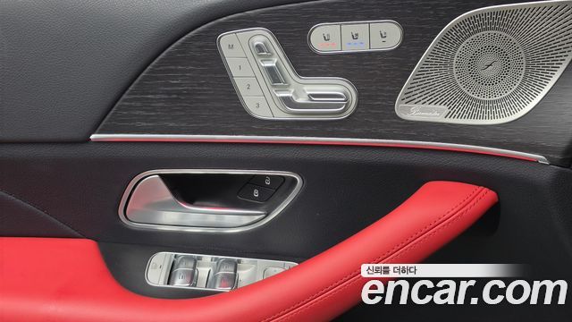 Mercedes-Benz GLE-Class 2023 — photo 19