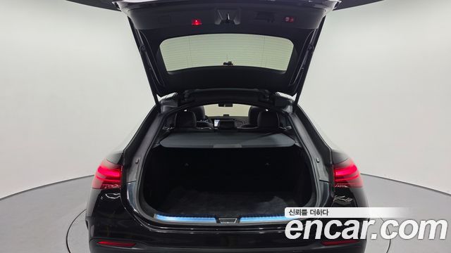 Mercedes-Benz GLE-Class 2023 — photo 36