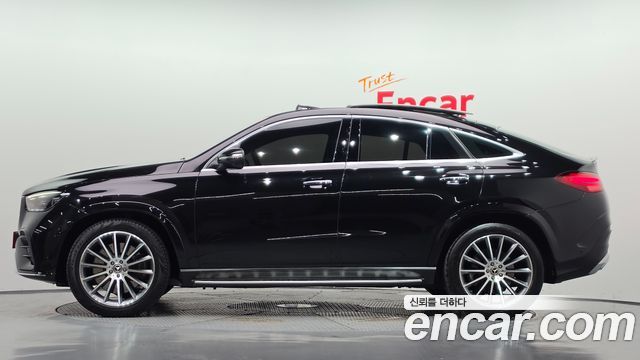 Mercedes-Benz GLE-Class 2023 — photo 37