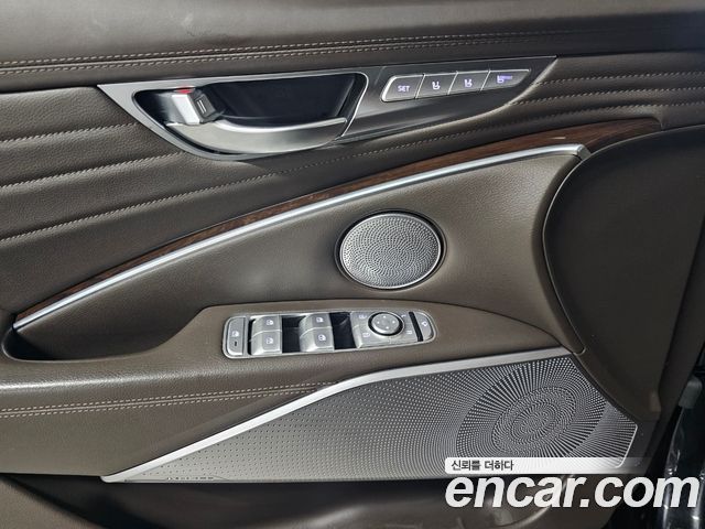Kia K9 2019 — photo 12
