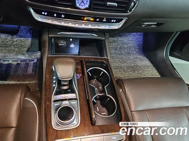 Kia K9 2019 — photo 18