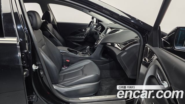 Hyundai Grandeur 2013 — photo 17
