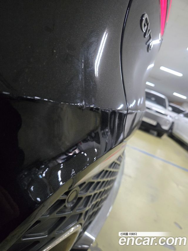 Genesis GV70 2023 — photo 19