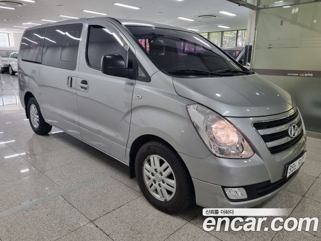 Hyundai Starex 2016 — photo 3