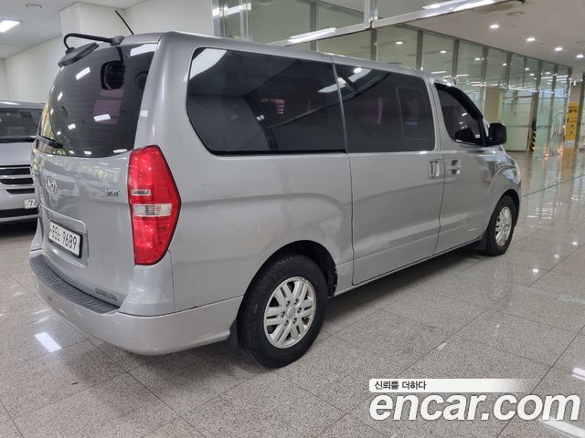 Hyundai Starex 2016 — photo 4