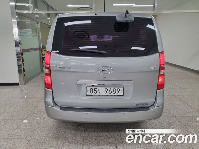 Hyundai Starex 2016 — photo 5