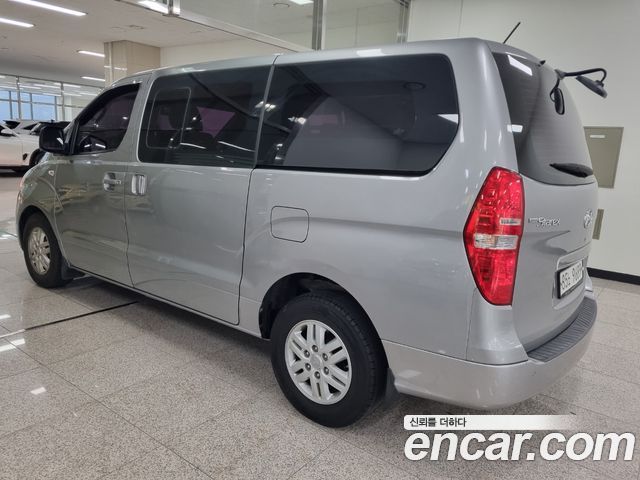 Hyundai Starex 2016 — photo 6