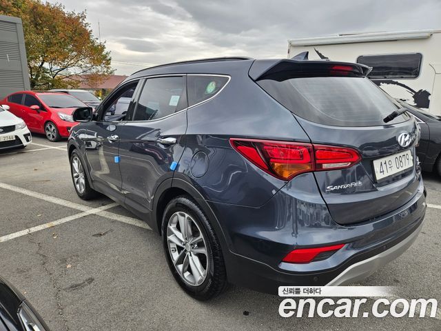 Hyundai Santafe 2016 — photo 3