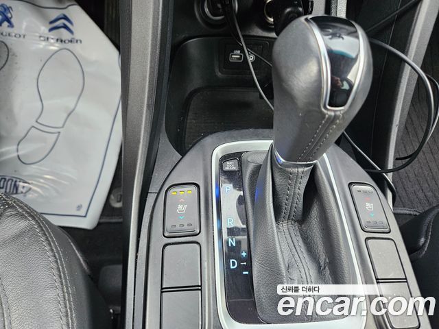 Hyundai Santafe 2016 — photo 7