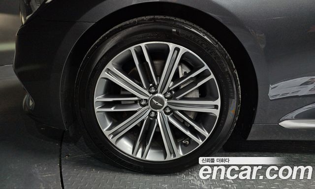 Genesis G80 2017 — photo 5