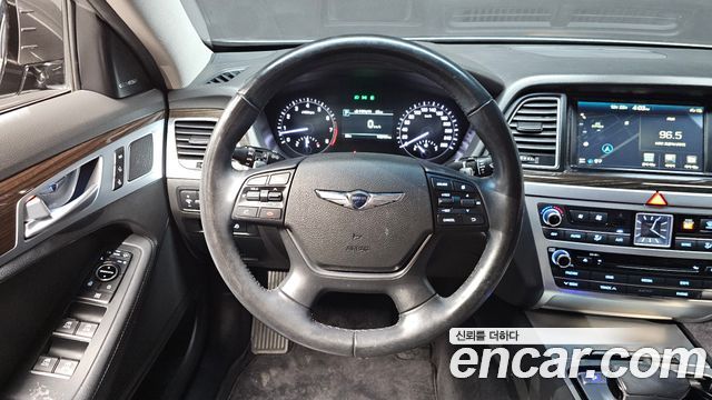 Genesis G80 2017 — photo 19