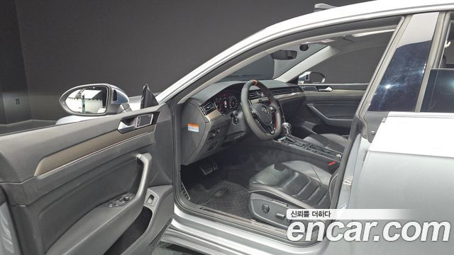 Volkswagen Arteon 2019 — photo 13