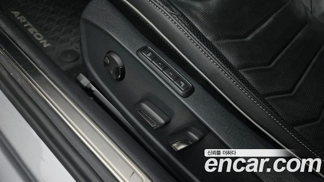 Volkswagen Arteon 2019 — photo 33