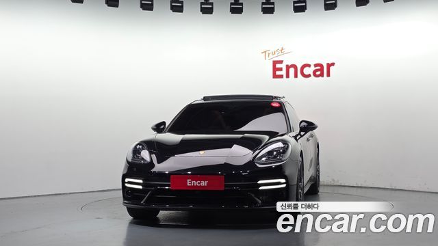 Porsche Panamera 2021 — photo 3