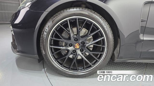 Porsche Panamera 2021 — photo 5