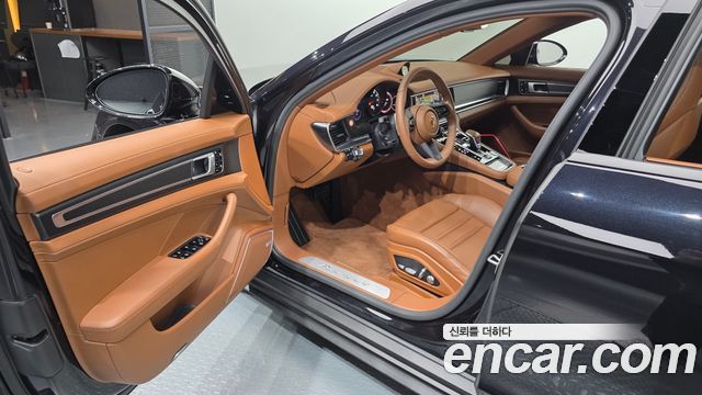 Porsche Panamera 2021 — photo 13