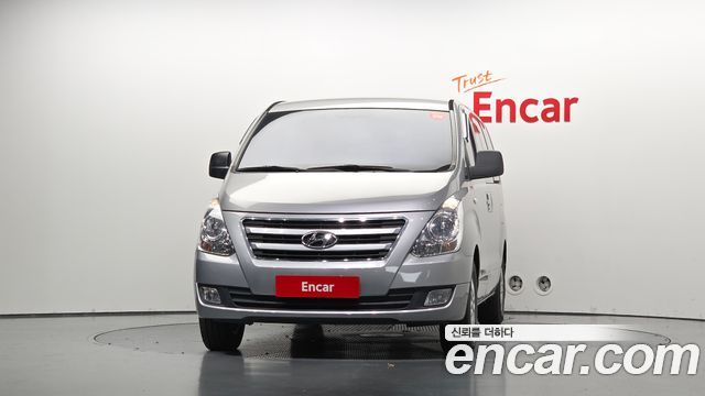 Hyundai Starex 2017 — photo 3