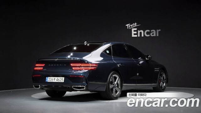 Genesis G80 2022 — photo 2