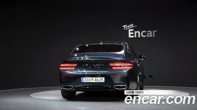 Genesis G80 2022 — photo 4